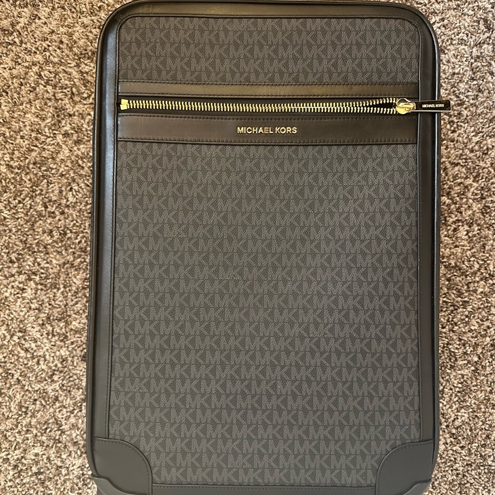 Michael Kors Black and GrayTravel Bag